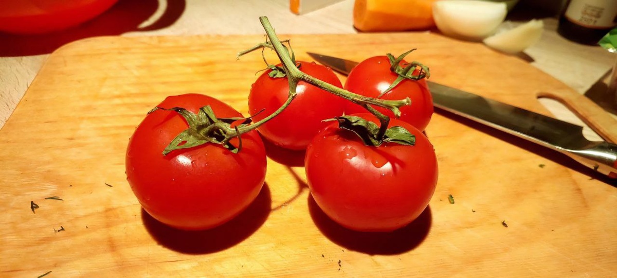 Как правильно резать томаты. Салаты с томатами. Рецепты. Вкусные салаты