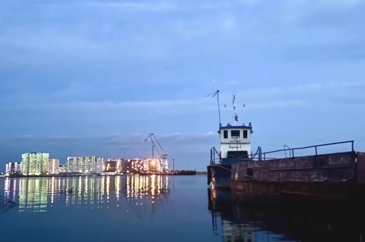    На новом предприятии будут производить грузовые баржи-площадки.