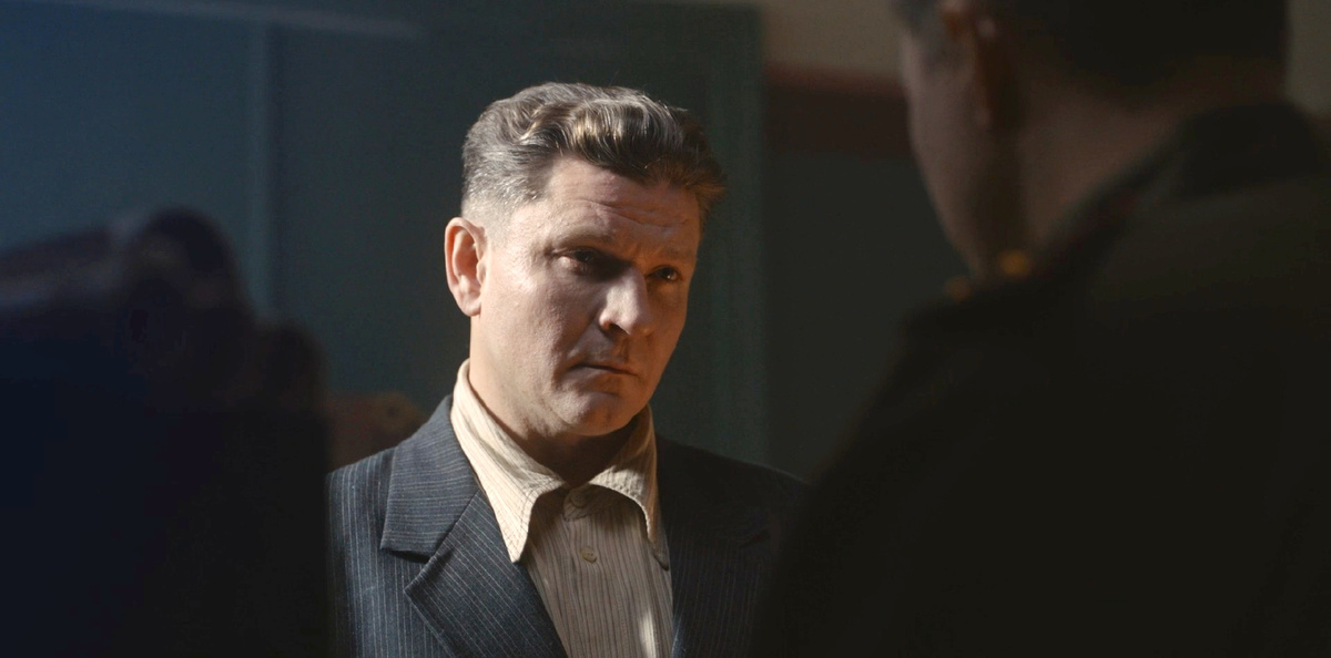 Актер Сергей Жарков в роли Ивана Журавлева