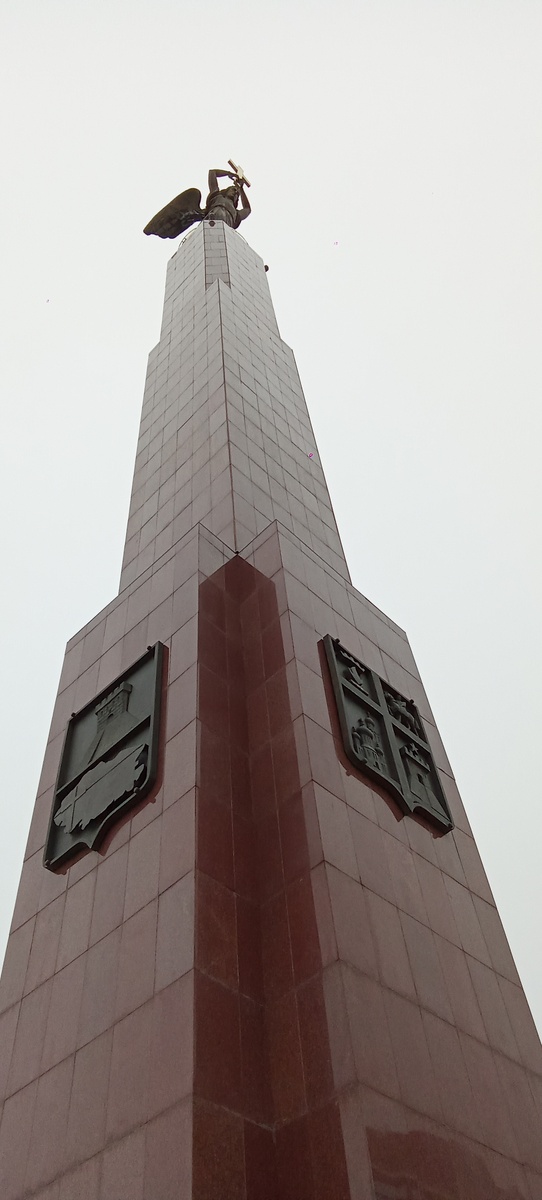 Монумент "Ангел Хранитель"