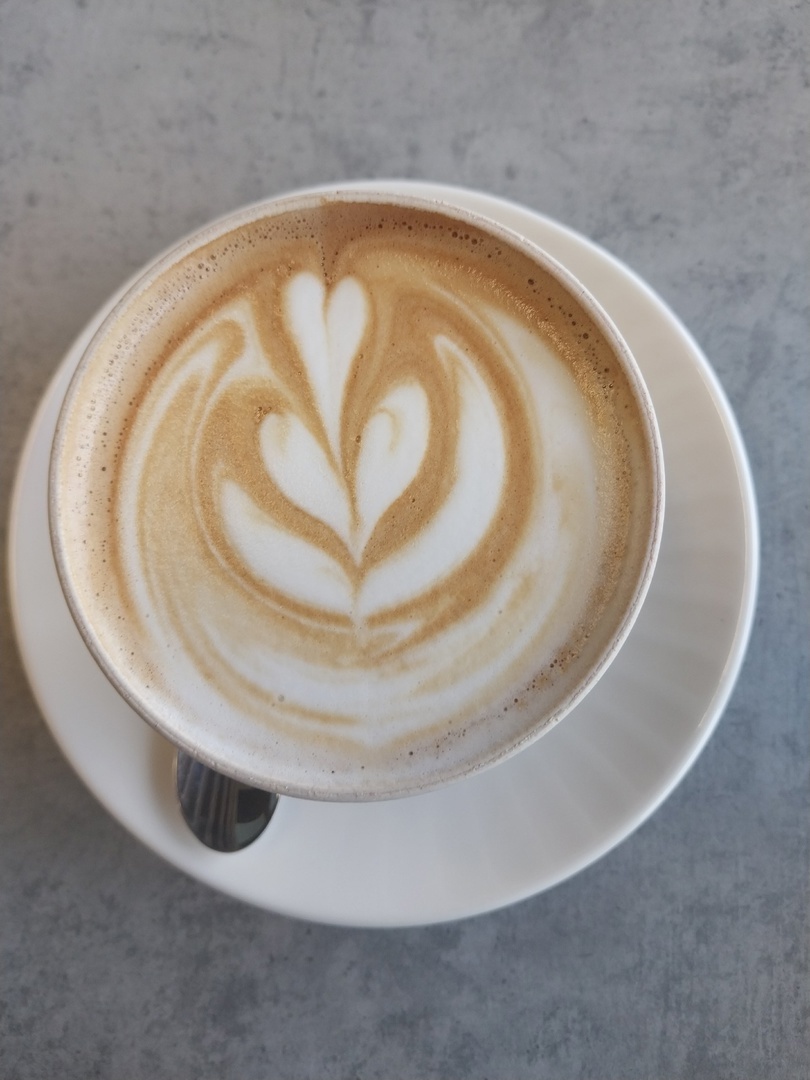 листать вправо