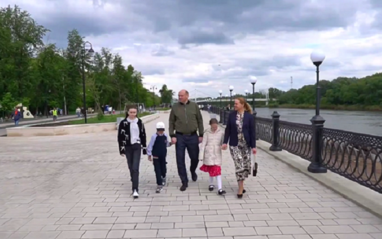    В Оренбурге после восстановления открыта набережная Урала Марина Шарт