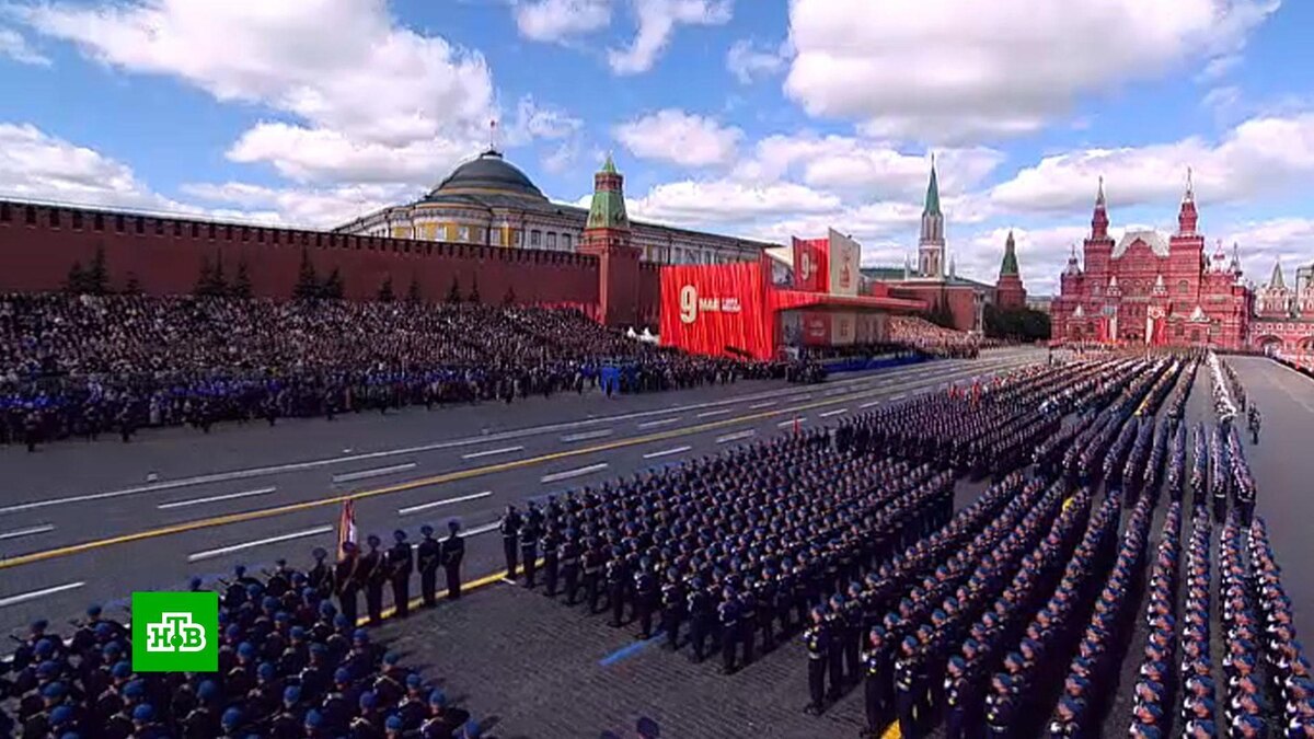      80-летие    Победы: хроника главного парада на Красной площади