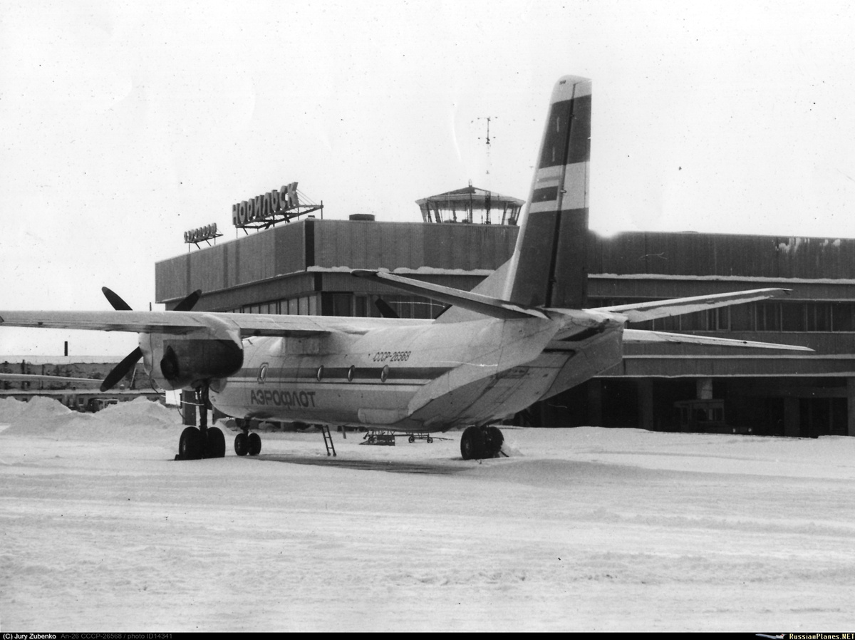 Тот самый борт в Норильске, автор: Юрий Зубенко, источник: https://russianplanes.net/id14341 