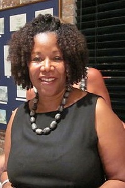 Руби Нелл Бриджес Холл