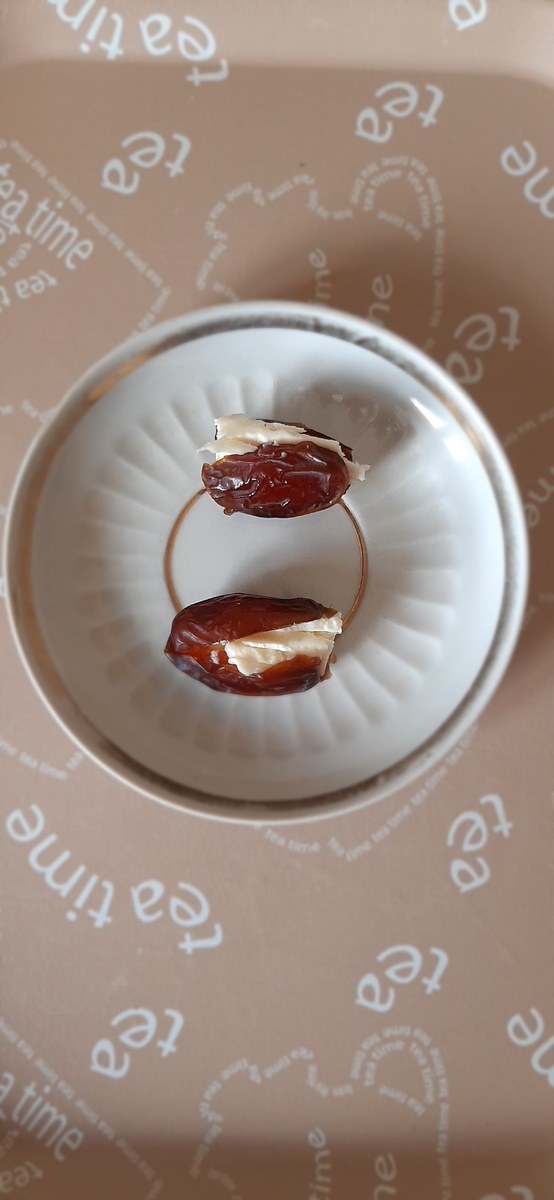 Конфеты из фиников