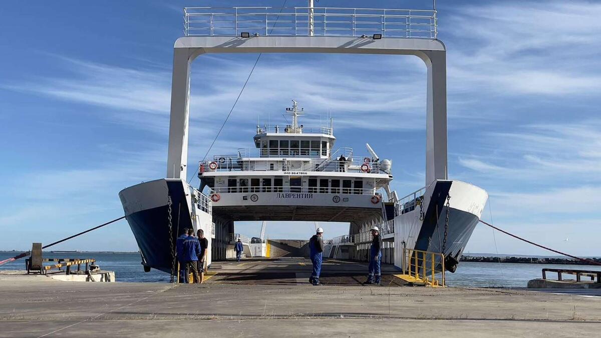 Паромная переправа — альтернативный способ попасть в Крым.