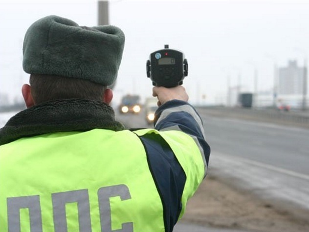 С 2025 года вступают в силу новые штрафы для водителей — лучше знать их заранее!