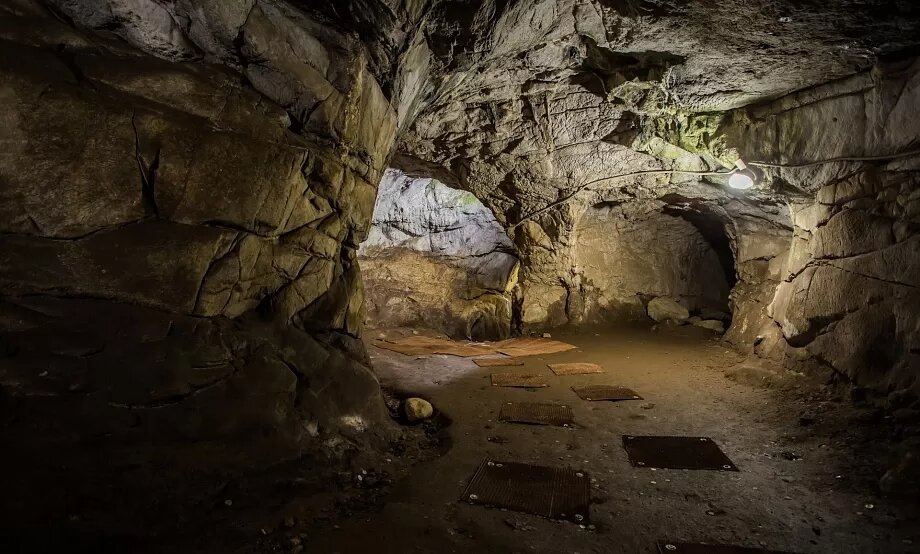 Мистически красивые - Тавдинские пещеры