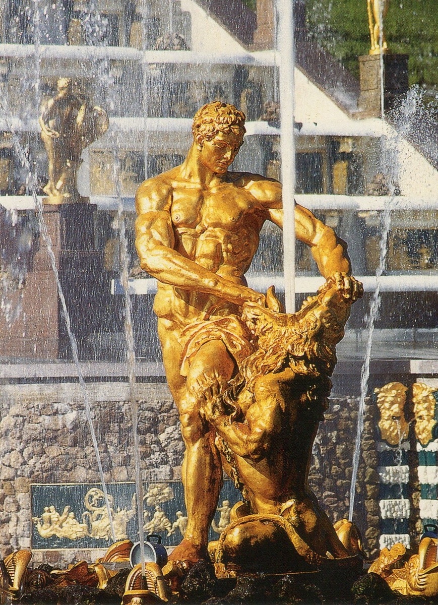 Самсон в фонтане