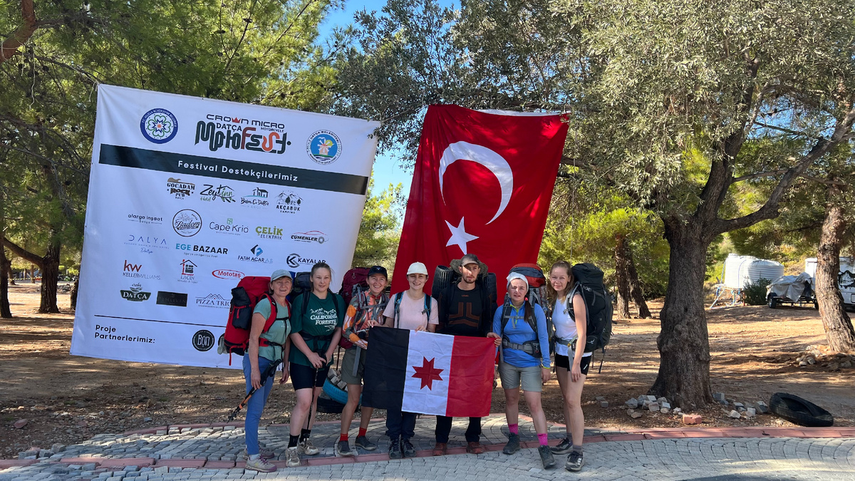 В один из дней отдыха попали на крупный мотофест