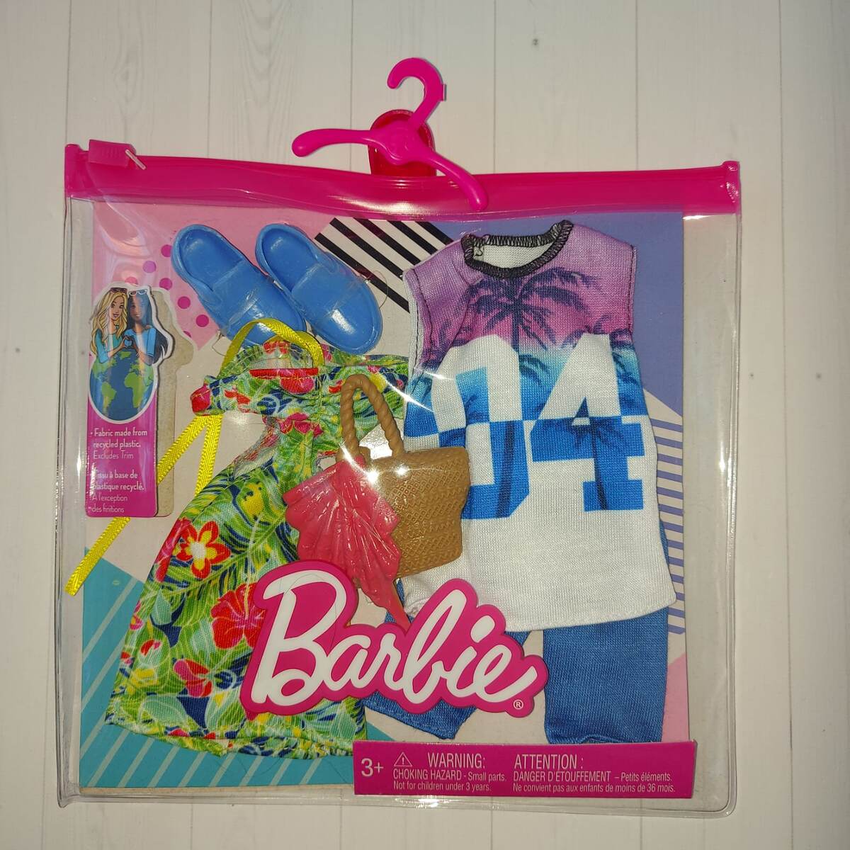 Набор одежды для кукол