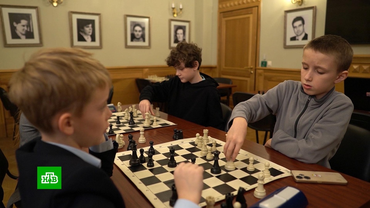    Юные россияне захватывают мировой шахматный Олимп