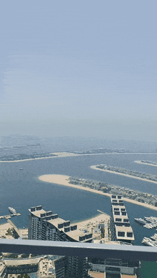 Пришлось сильно сжать, чтобы загрузить.