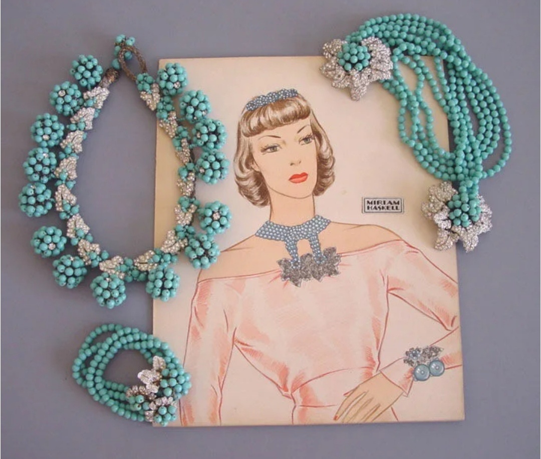 Украшения от Мириам Хаскелл художник Ларри Остин