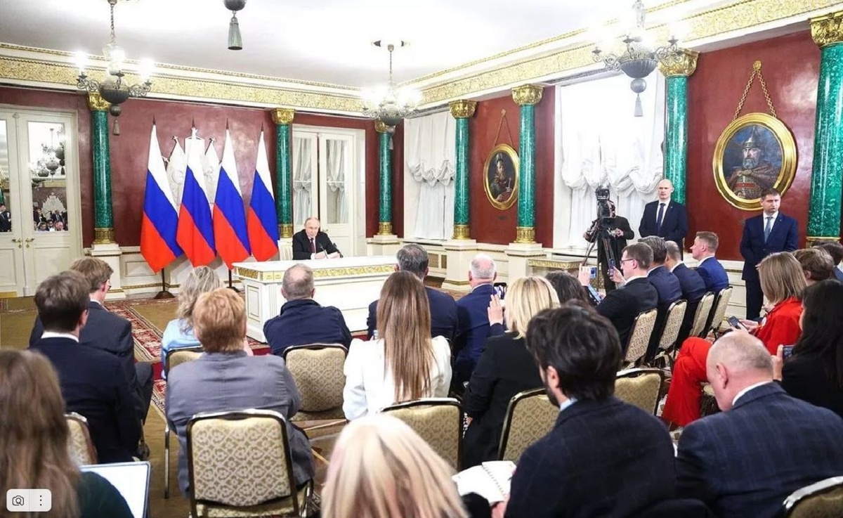    Какое заявление о переговорах с Украиной сделал Путин в ночь на 11 мая