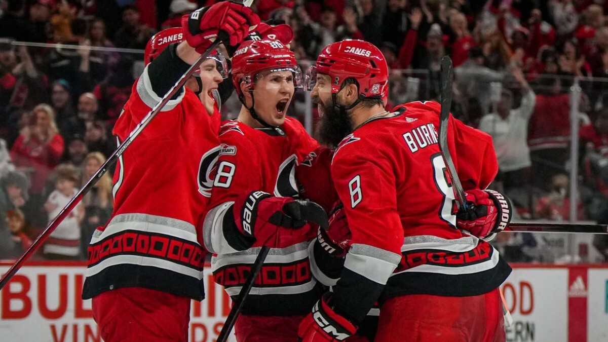    Фото: ХК «Каролина Харрикейнз»