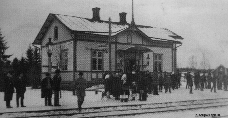 Вокзал ст. Ояярви. Фотография 1920-х г.г. из коллекции М. Этясало