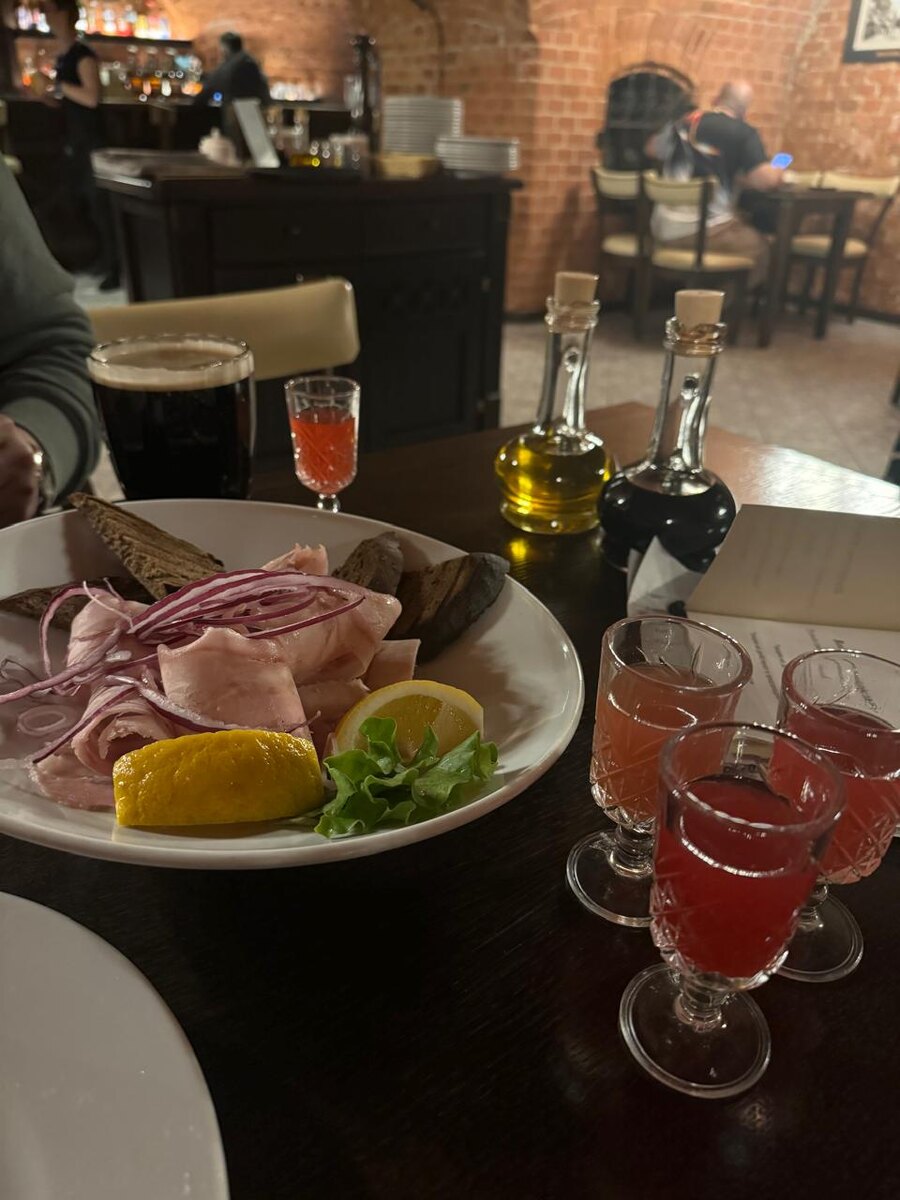 Строганина из пеламиды