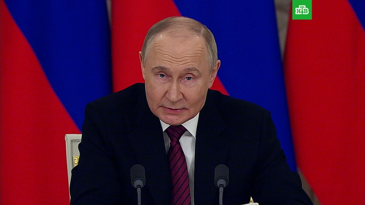    Путин предложил Киеву возобновить прямые переговоры в Стамбуле 15 мая