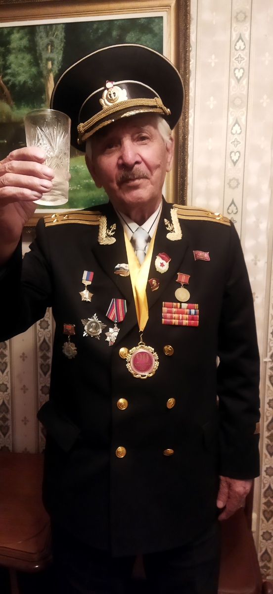 Мой родной дядя Мадриль Абдрахманович Гафуров