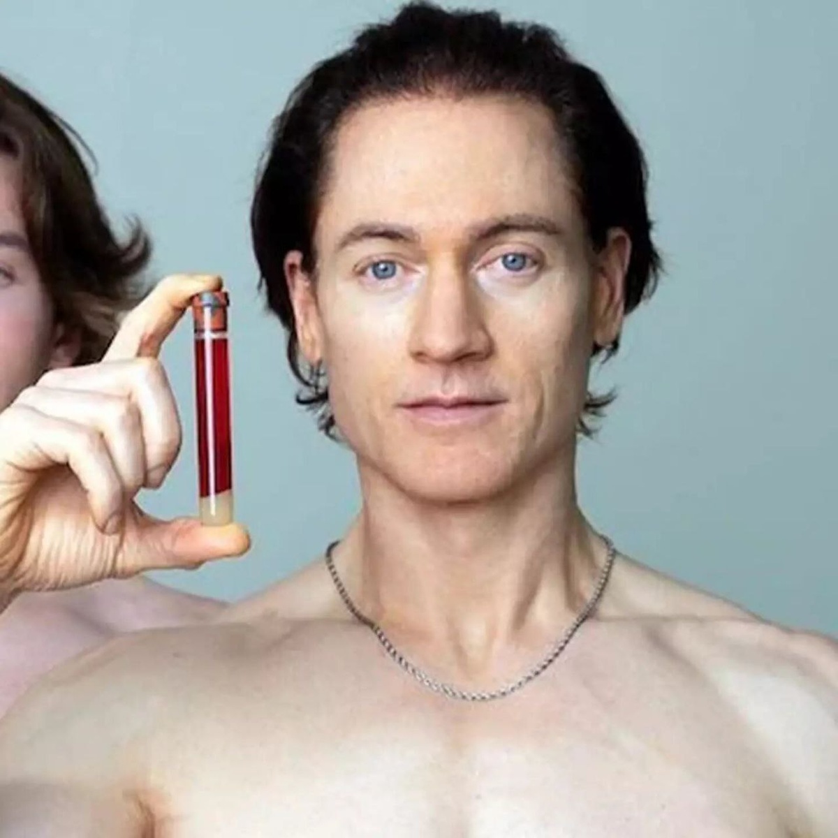 Брайан Джонсон. Фото из открытых источников