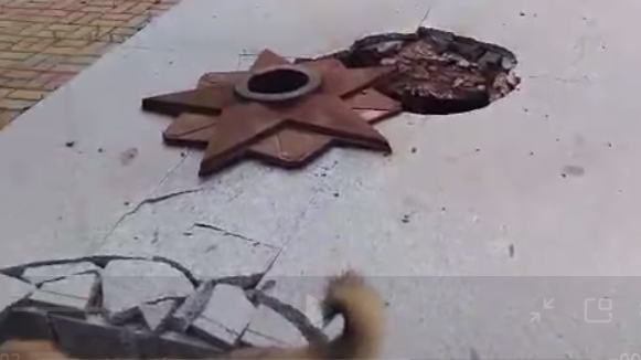 Из сойсетей.