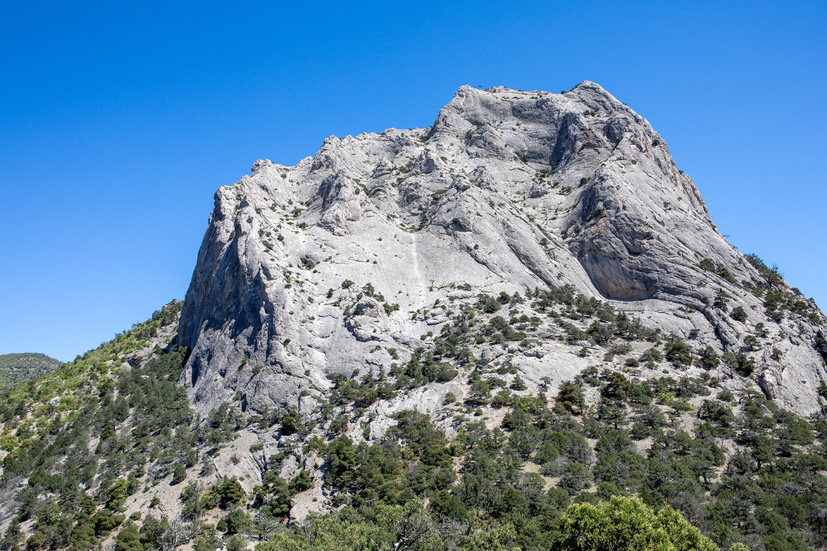 Гора Сокол, поселок Новый Свет