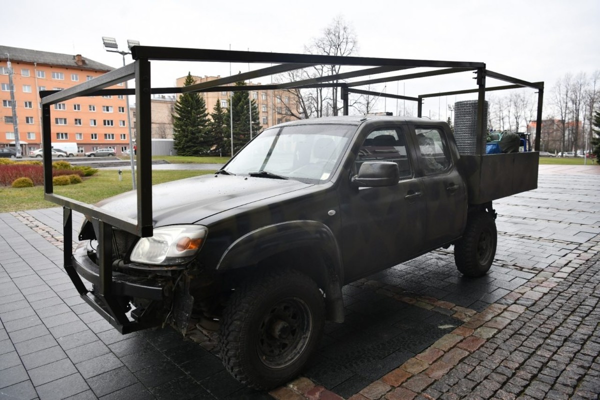    Житель Карелии Андрей Марков отдал свою машину на нужды бойцов СВО. Фото: "Республика" / Лилия Кончакова