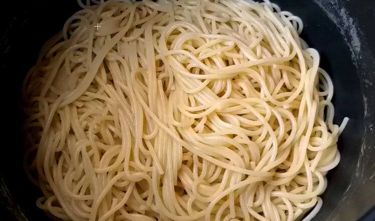 Спагетти не слипнутся больше никогда! Секретный трюк итальянских шеф-поваров