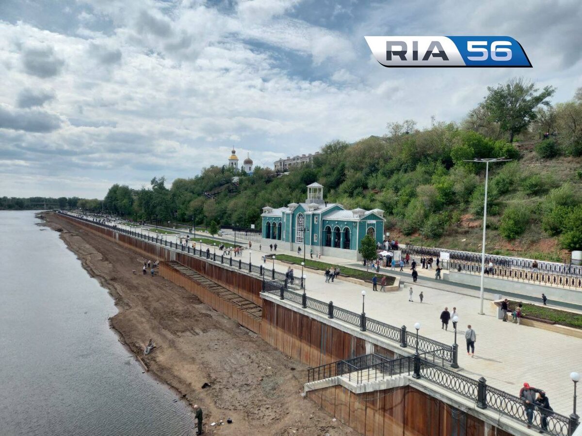  📷    Вслед за Солнцевым РИА-56 оценила обновленную набережную Урала в Оренбурге Белов Михаил Александрович