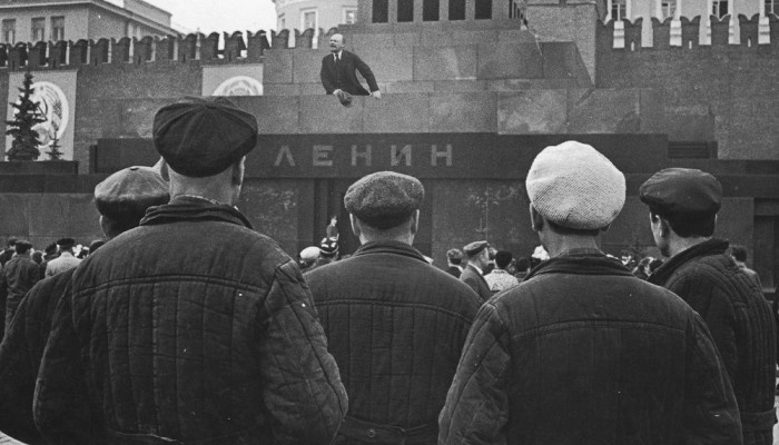 Выступление Владимира Ильича Ленина перед рабочими Москвы.