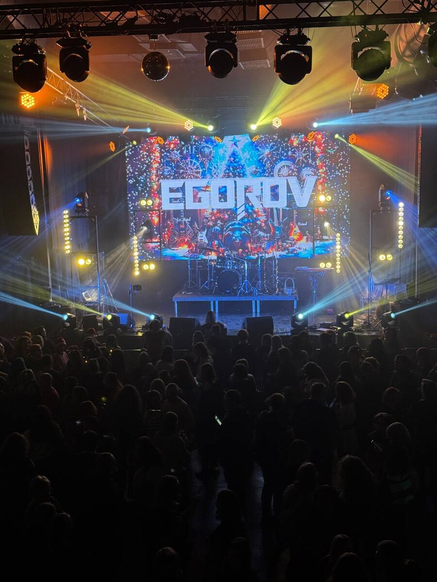 Ожидание фотосессии  с артистом