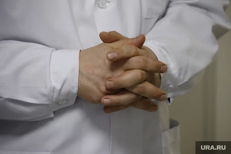 Врача заподозрили в незаконном заработке на погибших
Фото: Екатерина Сычкова © URA.RU