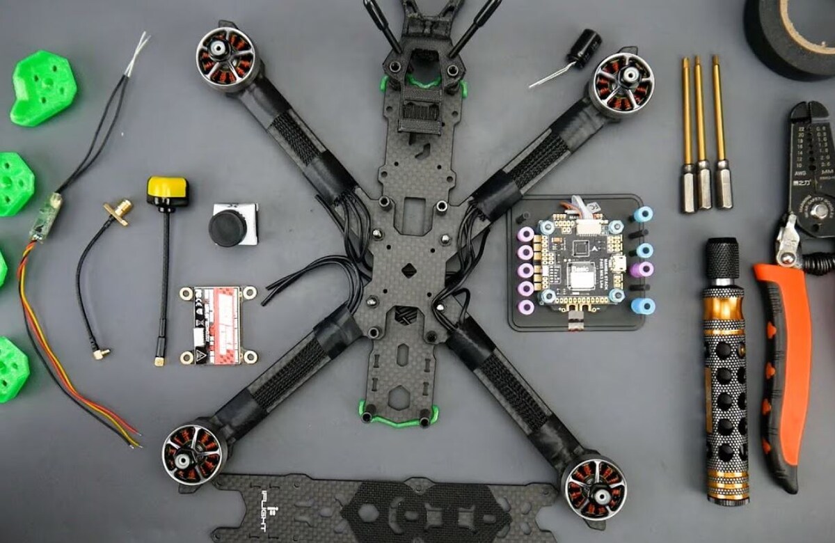 Рабочий процесс сборки БПЛА