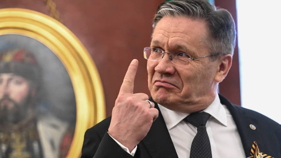 Глава "Росатома" Алексей Лихачев казался и оказался необходим почти на всех двусторонних встречах этих дней.📷Фото: Дмитрий Азаров / Коммерсантъ