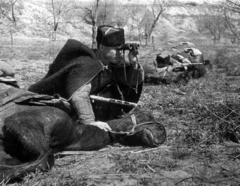 Казаки 72-й кавалерийской дивизии. Крым, 1942 год