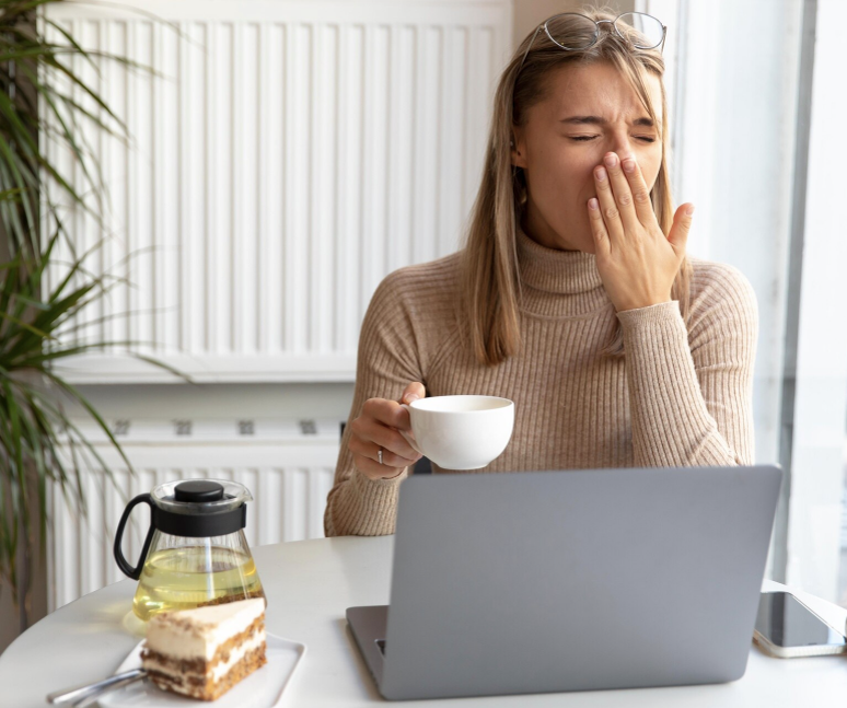 Быстрые углеводы и много жиров провоцируют желание поспать