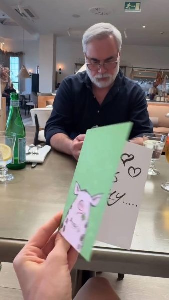    Альбина Джанабаева пошутила. Фото: соцсети