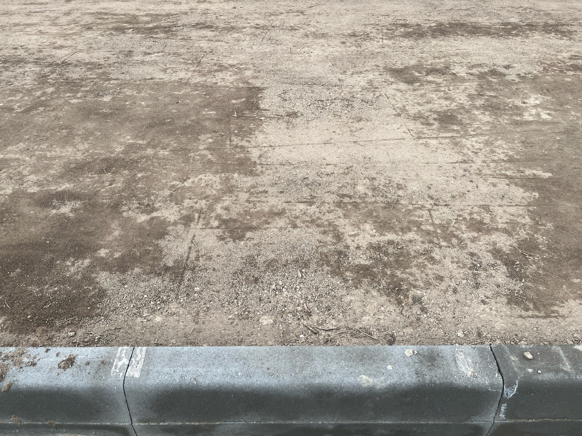 Так выглядит поверхность после катка