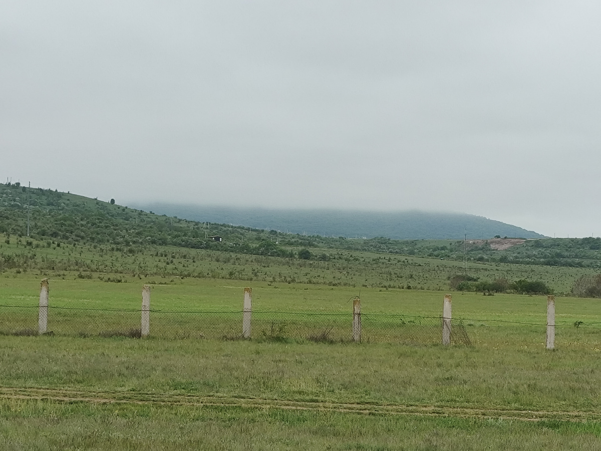 То ли туман высокий, то ли облака низкие