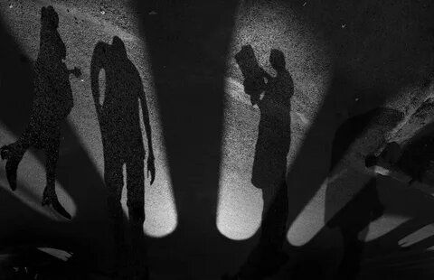 Главное оружие Шейди- теневой захват.