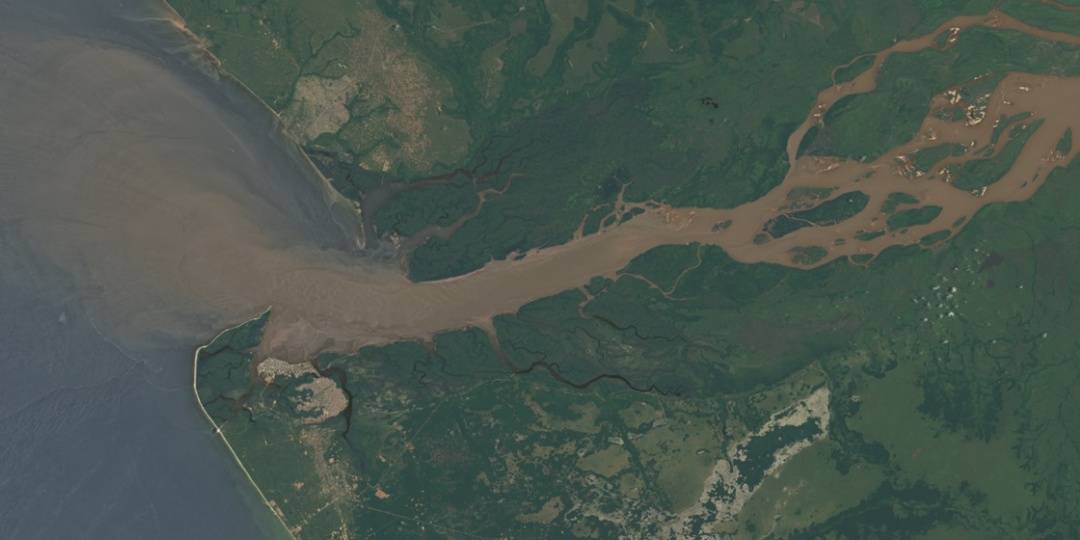 Глубина этой реки превысила 3 километра