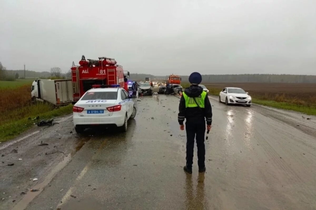    На трассе Екатеринбург – Тюмень два человека погибли в ДТП