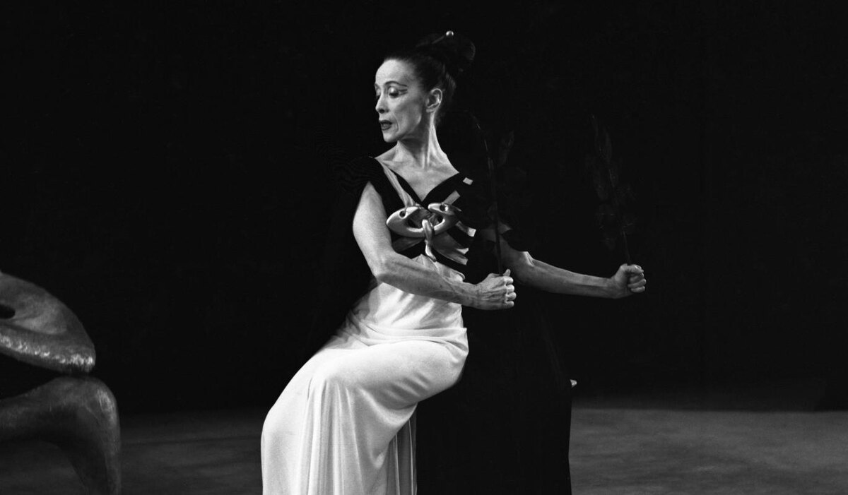     Она сделала танец модерн великим: правила жизни хореографа Марты Грэм