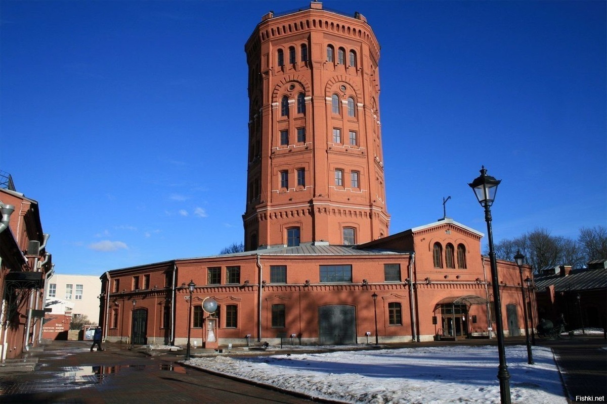 https://m.fishki.net/mix/2917323-muzej-vodyvodonapornaja-bashnja-v-sankt-peterburge.html
