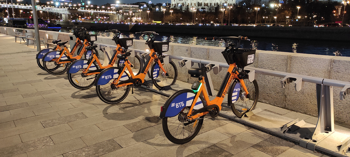 Аренда электросамокатов в Москве в 2025: ограничения, изменения, штрафы пользователей СИМ