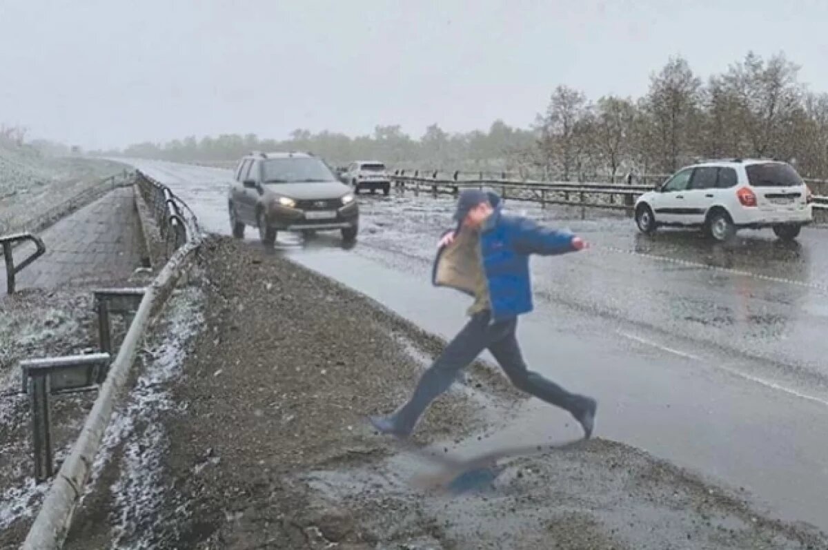    Печальные сооружения.