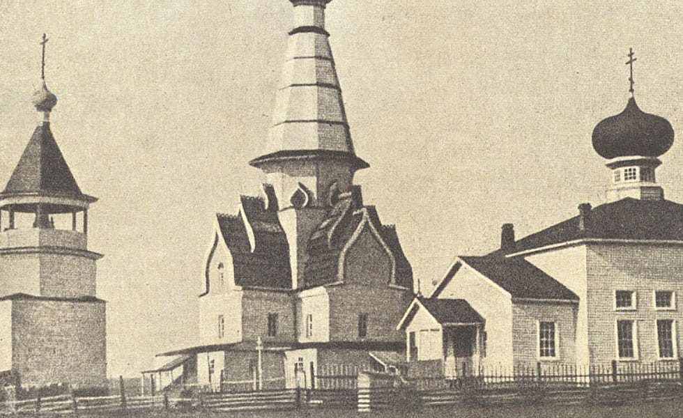 Старое фото Успенской церкви. Кстати, она построена без единного гвоздя)