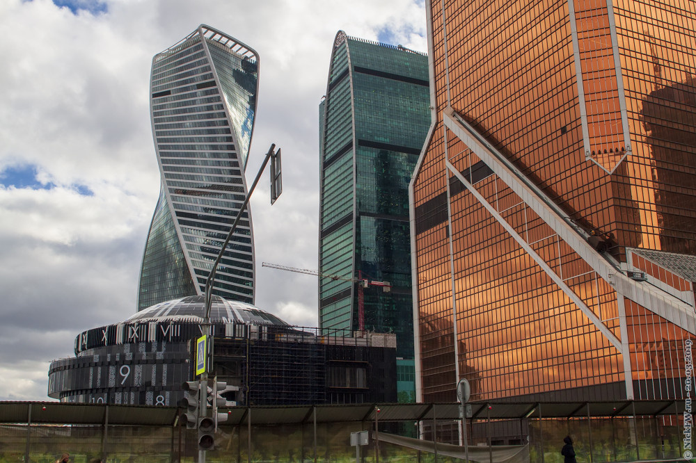 1. Вид на Москва-сити от мкр. Камушки © NickFW.ru — 20.03.2019г.
